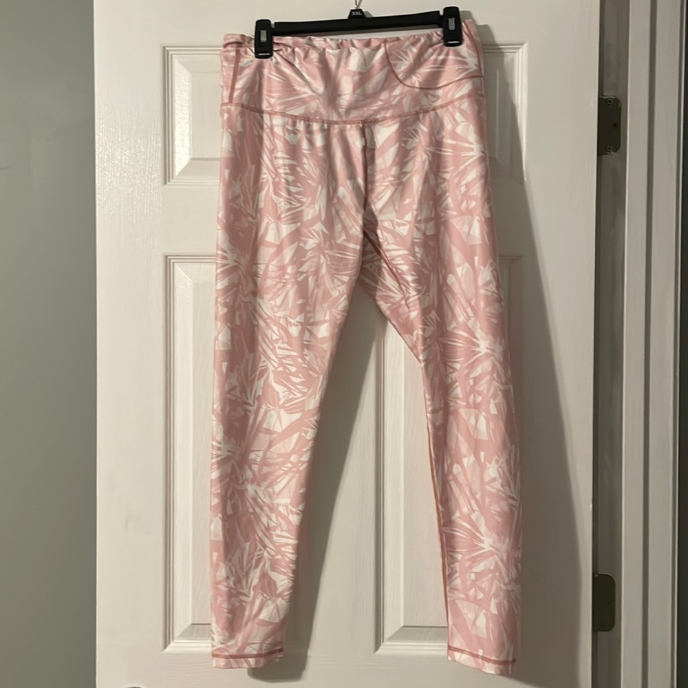 Pro-fit active wear pink and white leggings